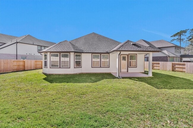 Building Photo - 2002 Bluff Oak Ct