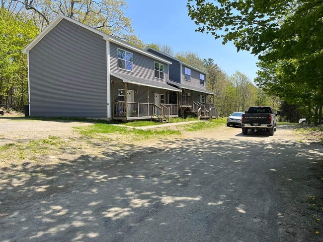 Building Photo - 114 Cove Rd