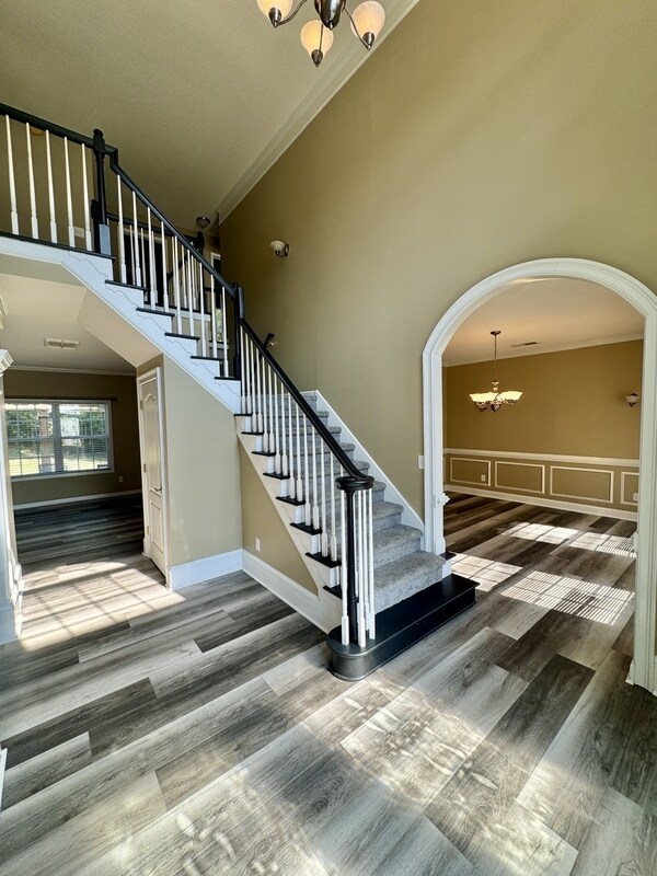 Building Photo - 431 Whitewater Tr