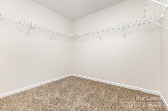 Building Photo - 7619 Nolen Farm Dr