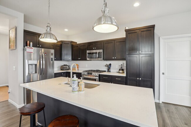 Building Photo - 415 Tawny Elm Pkwy