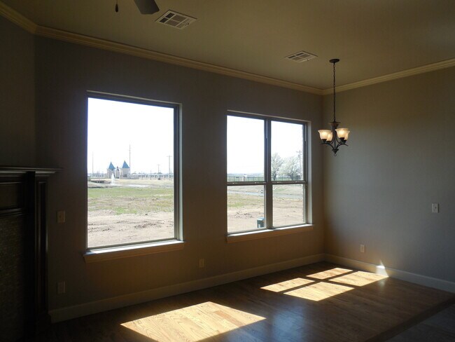 Building Photo - Fully Furnished TWO BEDROOM/ TWO BATHROOM WITH STUDY-
