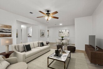 Building Photo - Beautifully Remodeled Duplex in Duncanville