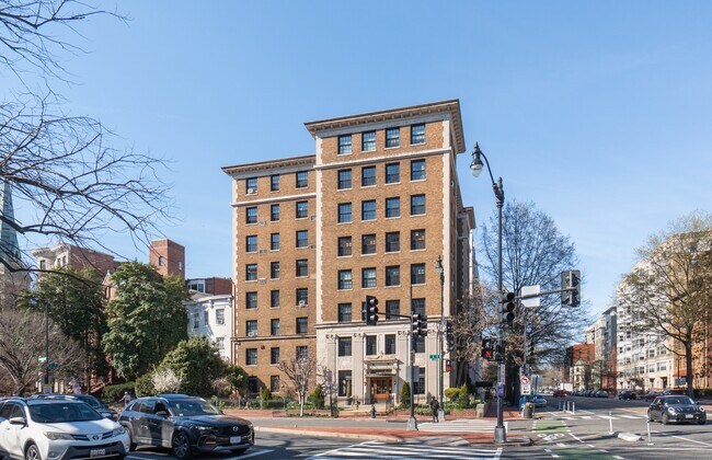 Building Photo - 1101 L St NW