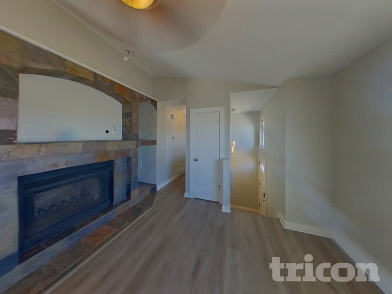 Building Photo - 1865 Swearinger Dr