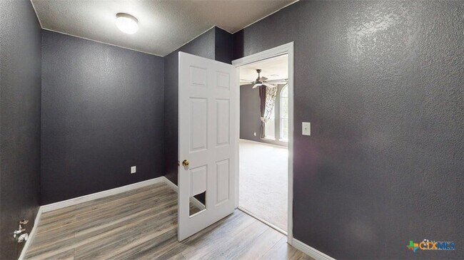 Building Photo - 701 Black Hills Trail