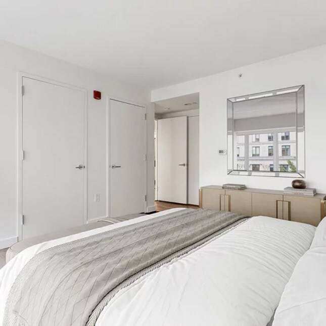 Building Photo - 59 Clarendon St