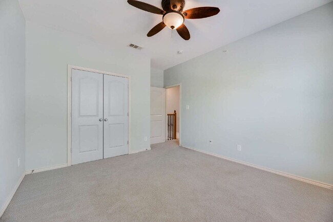Building Photo - Dog friendly 3-2.5-2 Townhome in the heart of Plano!