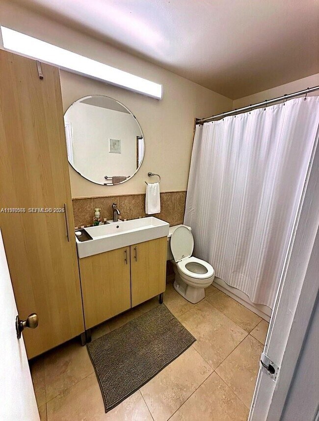 Building Photo - 9729 Hammocks Blvd