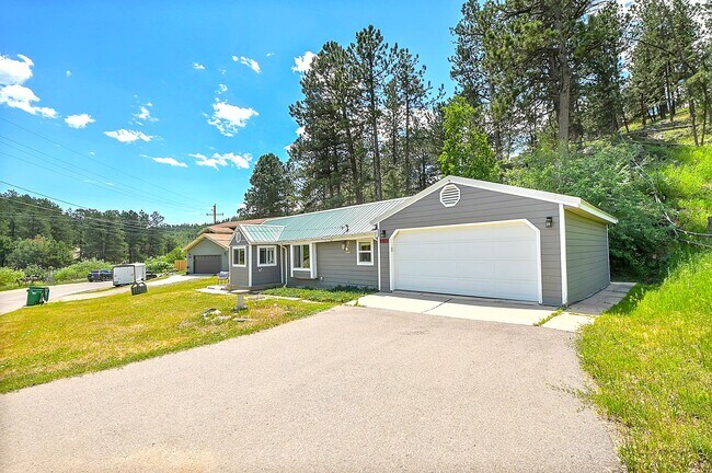 Building Photo - 29678 Aspen Ln