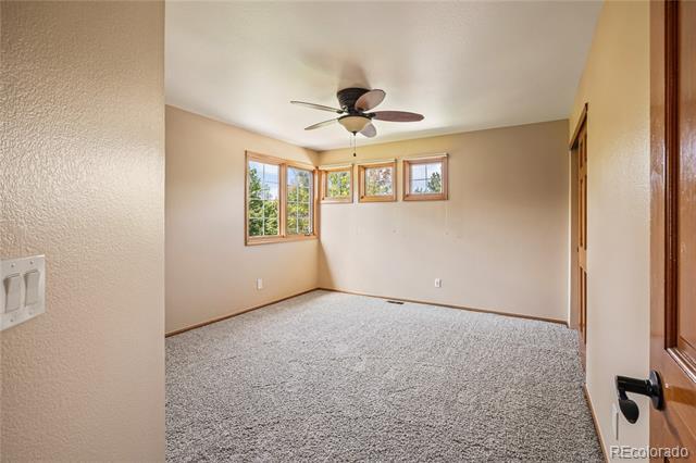 Building Photo - 9470 Kemper Dr