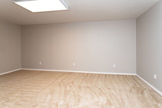 Building Photo - Spacious Home in Woodmen Hills!!!
