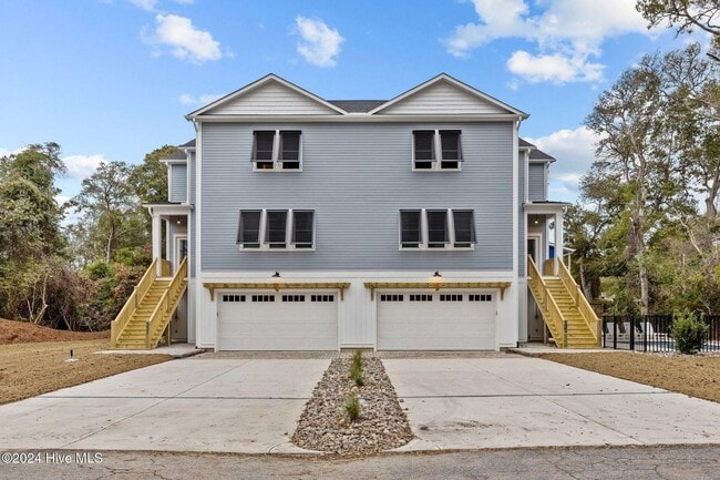 Building Photo - Winter Rental in Emerald Isle