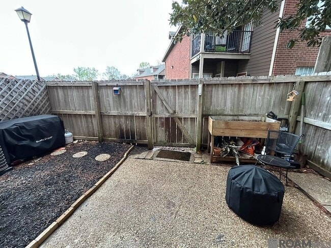 Building Photo - 929 Ridgepoint Ct