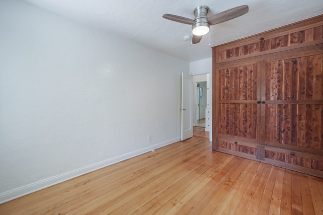 Building Photo - 3574 Helms Ave