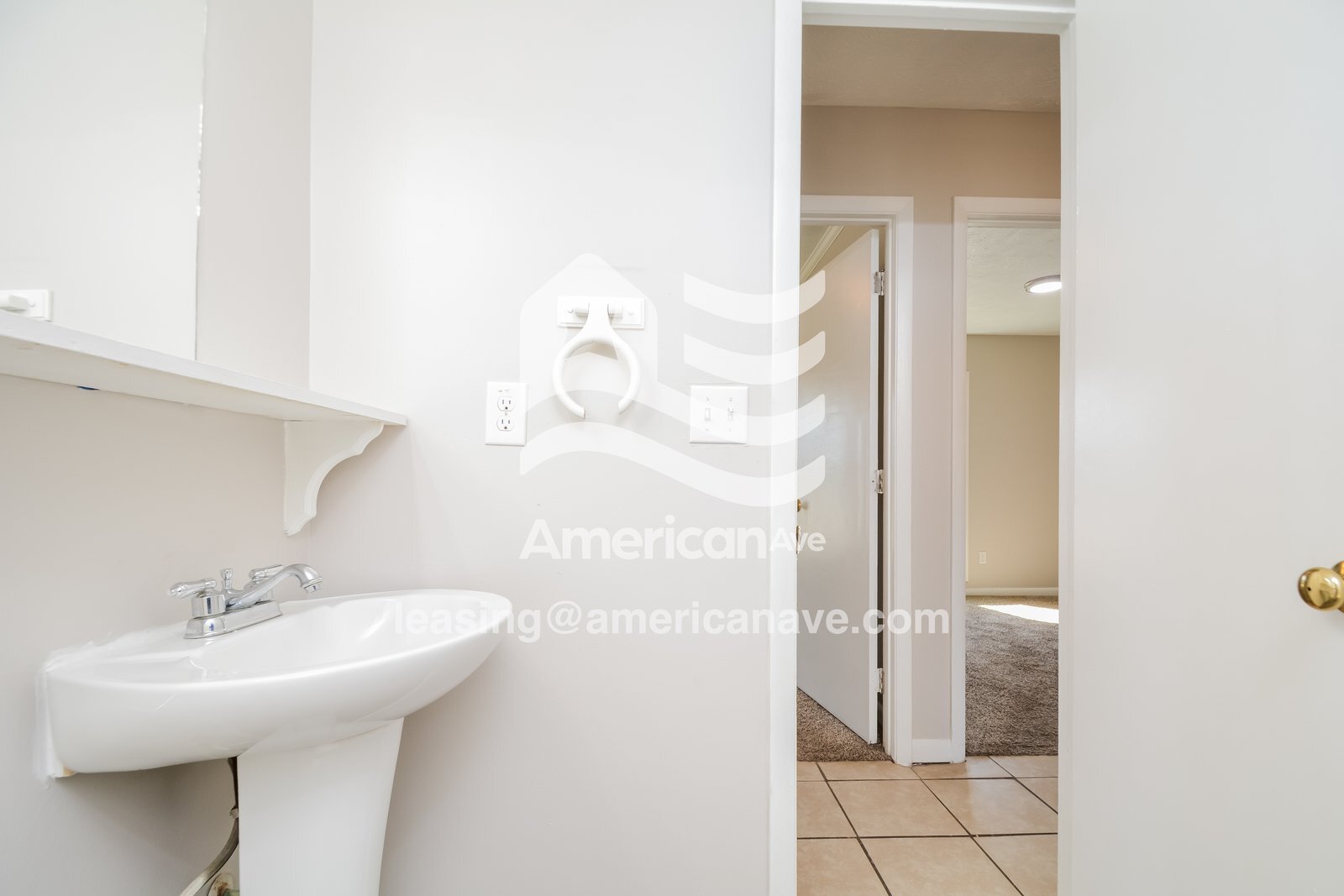 Building Photo - 1030 Bradley St