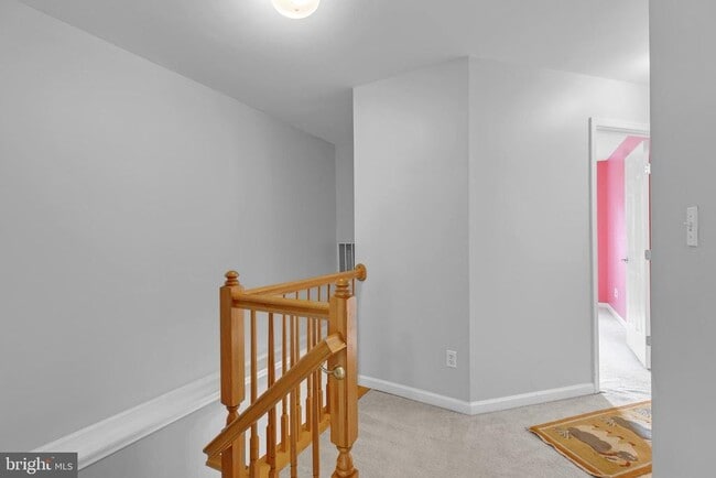 Building Photo - 6880 Ridge Water Ct