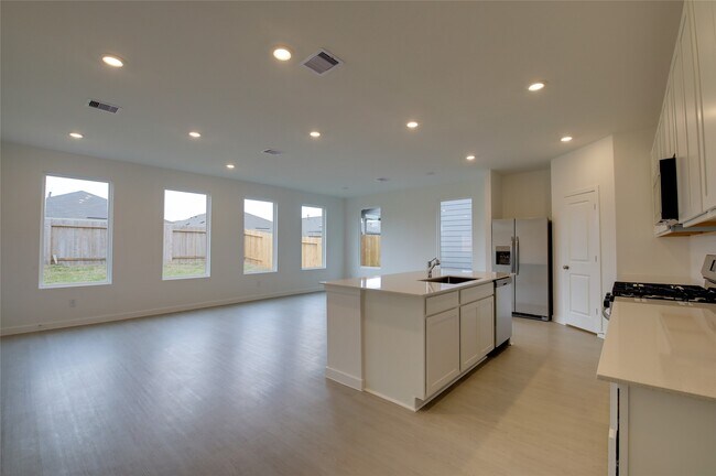 Building Photo - 21723 Colonial Medow Creek Trl