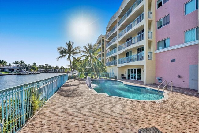 Building Photo - 201 Golden Isles Dr