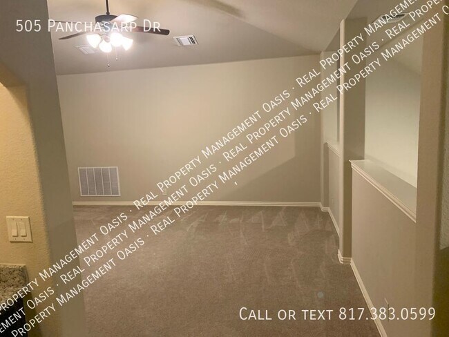 Building Photo - 505 Panchasarp Dr