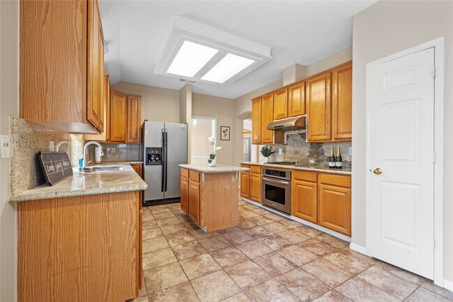 Building Photo - 8619 Bridge Park Dr