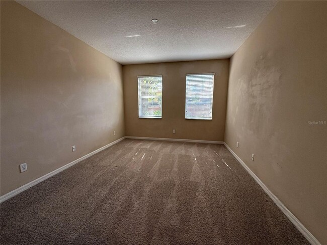 Building Photo - Beautiful Townhome for Rent