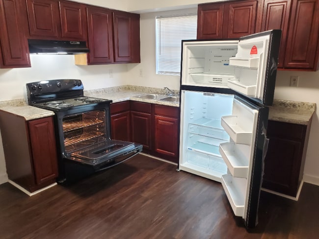 Building Photo - 6825 E Coronet Ct