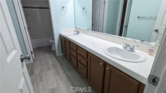 Building Photo - 40342 Corte Campeon