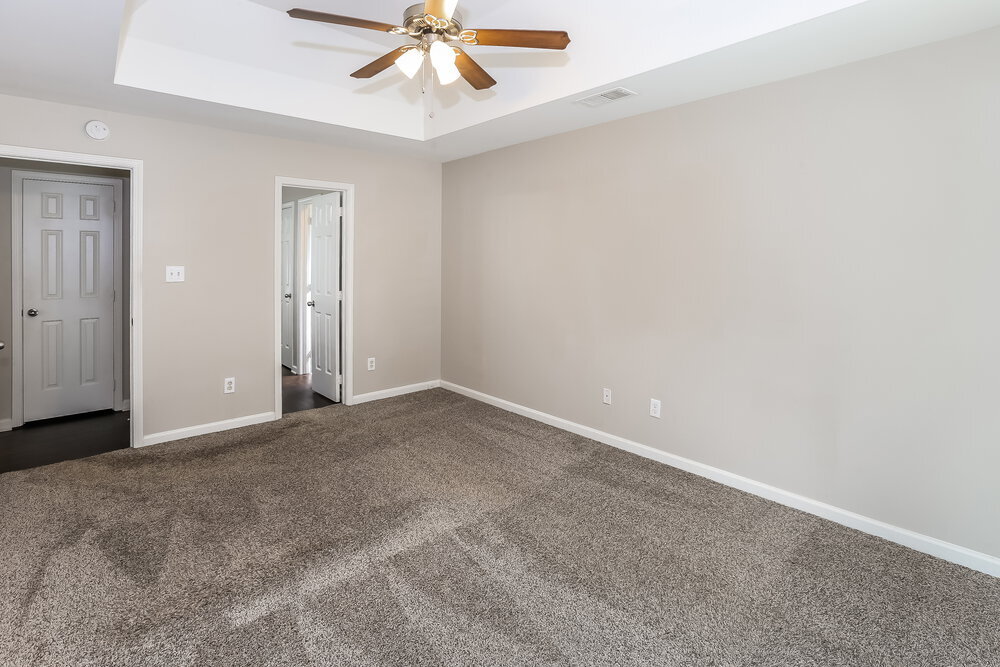 Building Photo - 11621 Long Forest Dr