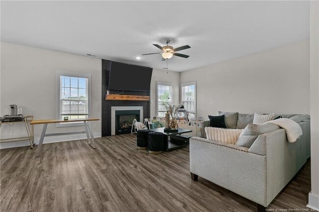 Building Photo - 5527 Mountain Run Dr