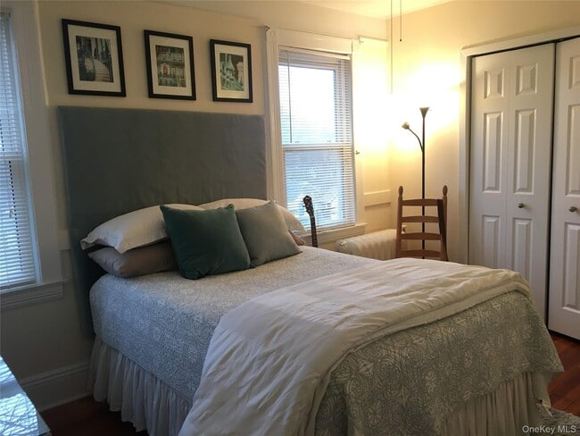 Building Photo - 33 Irma Ave