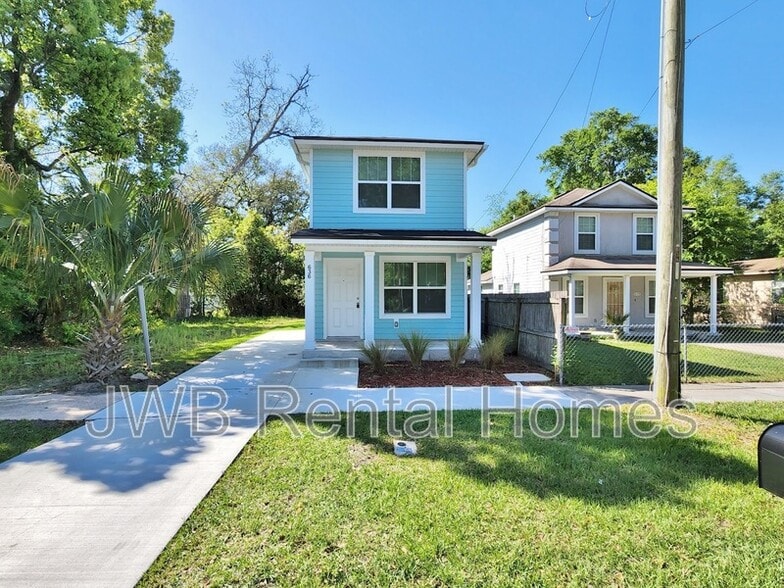 Primary Photo - 636 Pippin St