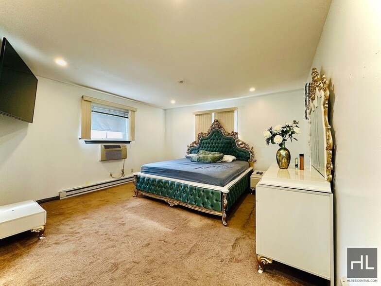 Building Photo - Tuckahoe Rd