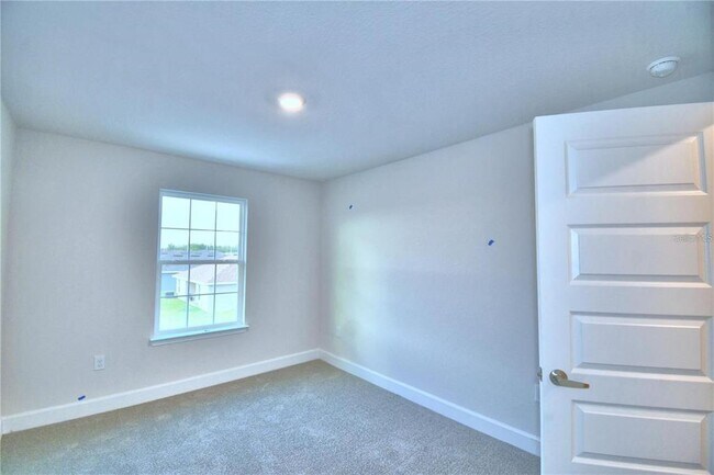 Building Photo - 906 Sofia Ln