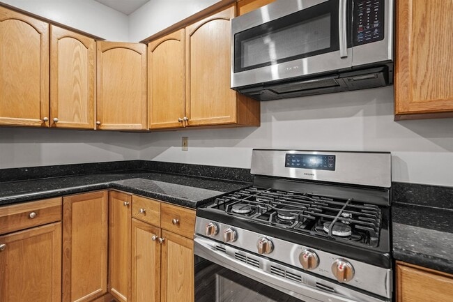 Building Photo - 800 Ocean Ave