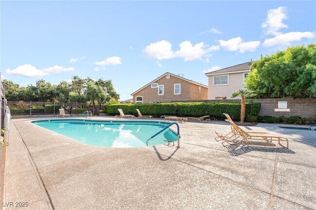 Building Photo - 912 Siena Hills Ln