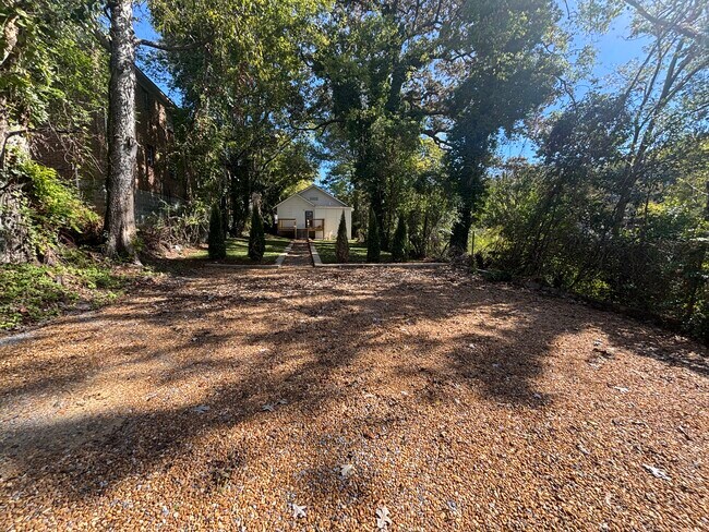 Building Photo - 1430-1413 13th Pl S