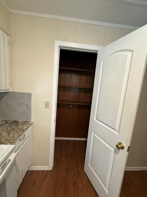 Building Photo - 23393 Nameless Rd