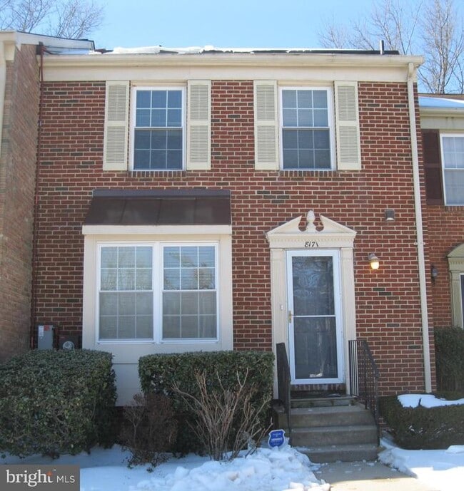 Building Photo - 8171 Fenwick Ct