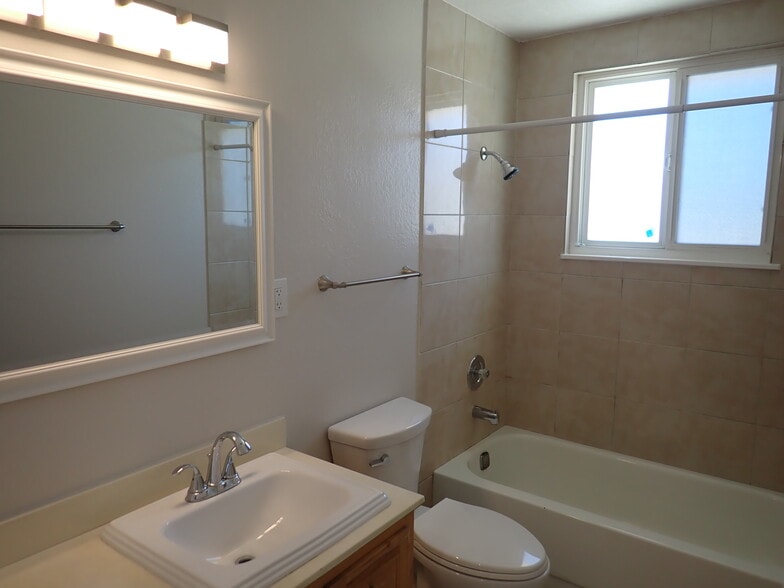 Building Photo - 1455 Transite Ave