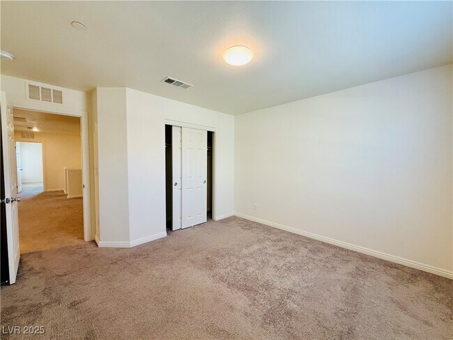 Building Photo - 460 Ylang Pl