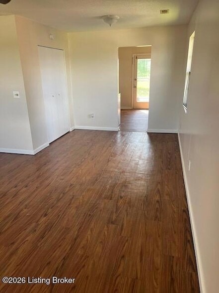 Building Photo - 1708 Cliff Ridge Ct