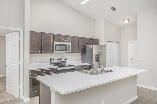 Building Photo - 1690 SW Morelia Ln
