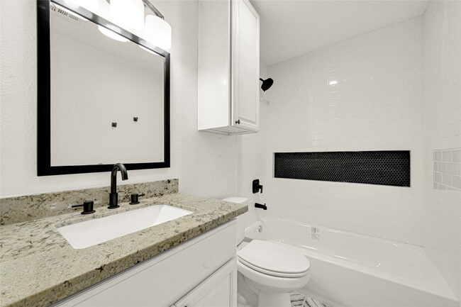 Building Photo - 5315 11th St