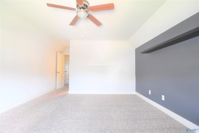 Building Photo - 6007 Stonewater Ct