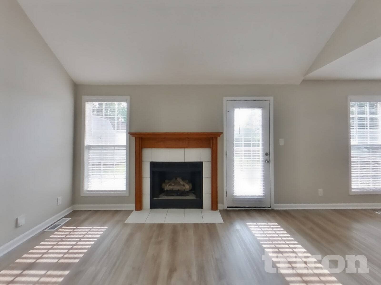 Building Photo - 1429 Cedar Springs Cir