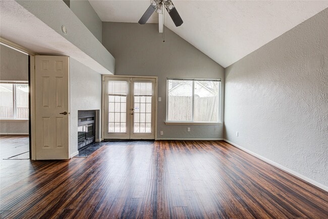 Building Photo - 2122 Paso Rello Dr