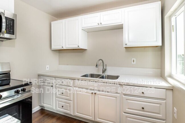 Building Photo - 3201 K St