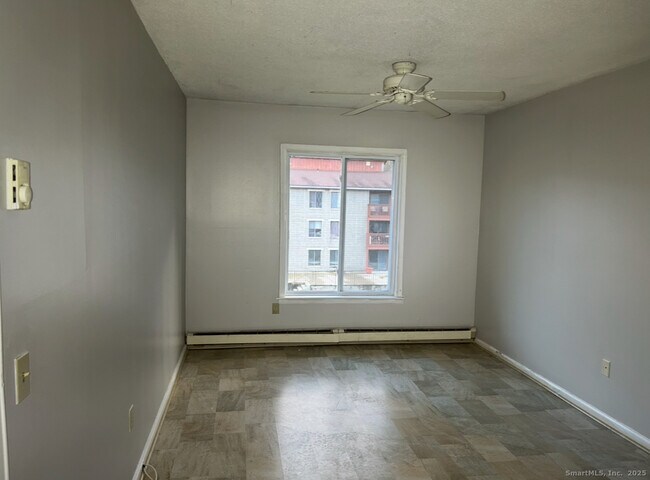 Building Photo - 20 Prospect St