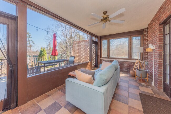 Building Photo - 1911 Geddes Ave